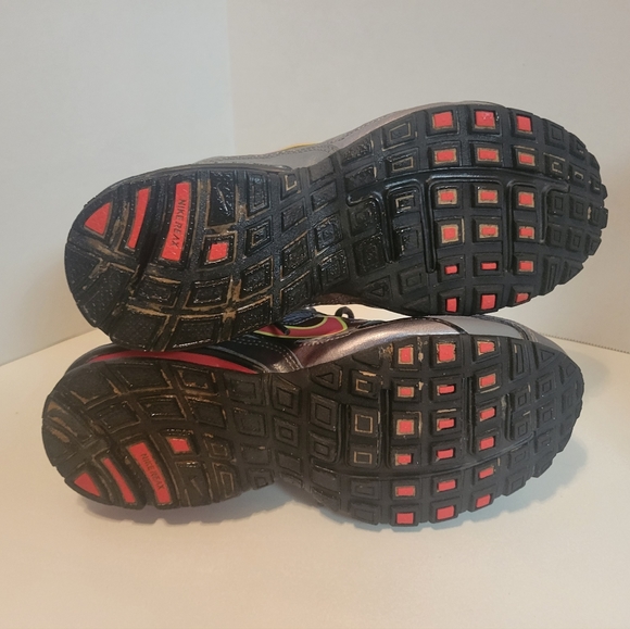 Nike Reax Run dominate Womens Run Dominate US Size 7 Gray Pink Sneakers Shoes - Picture 11 of 13